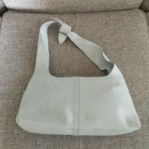 Elegant Leather Bag In Pale Robin's Egg Blue 🪺